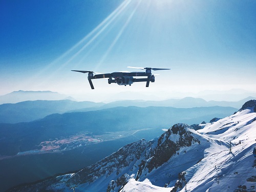 Image showing a drone video to illustrate the realization service offered by Smartcuts Creative in Geneva and Lausanne for creative communication purposes