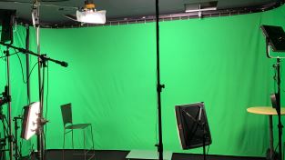 Image du studio d'écran vert de Lausanne par VPSProd pour un article de blog comparant les studios d'écran vert de Lausanne et de Genève.